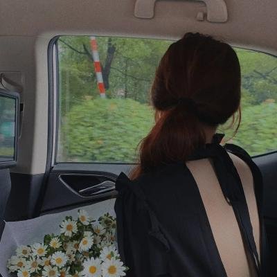 花花公子之千面女陪游
